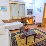 Village 4* Xylokastro