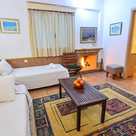 Village 4* Ξυλόκαστρο