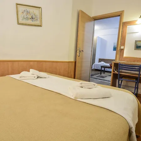 Apartmanhotel Village Xilókasztro