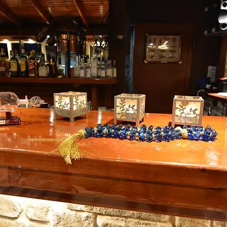 Ξενοδοχείο με διαμερίσματα Village 4*