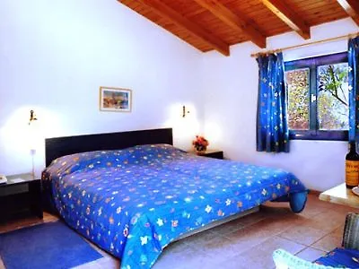 Village 3* Xylokastro