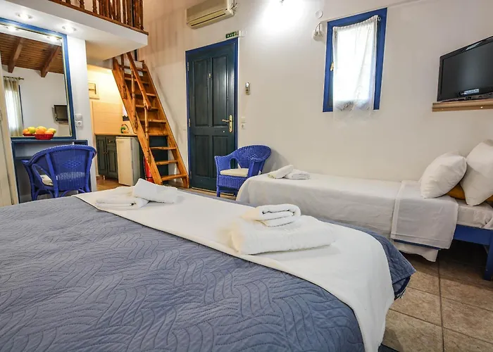 Apart Otel Village 4*