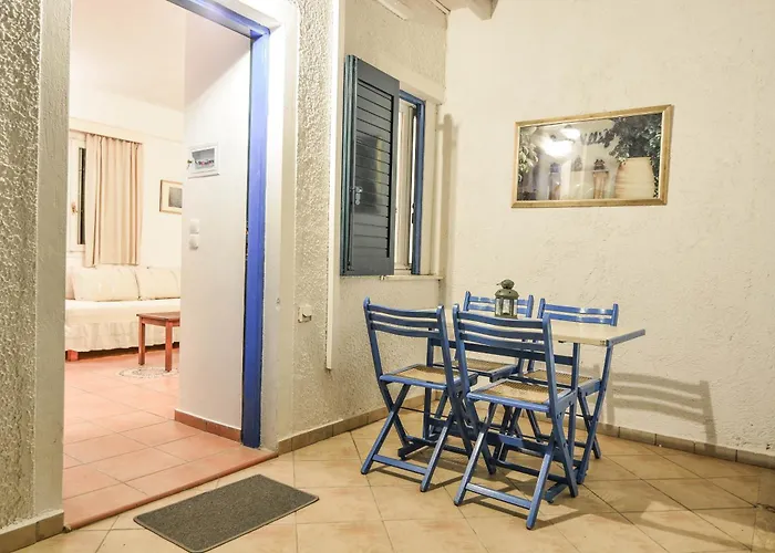 Village Aparthotel 4*